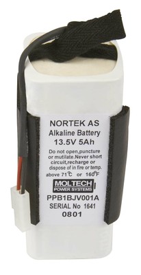 Small alkaline battery