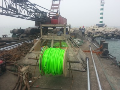 AWAC in frame with cable