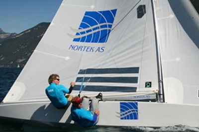Loadstar Team practicing on Lake Garda before the European Championship