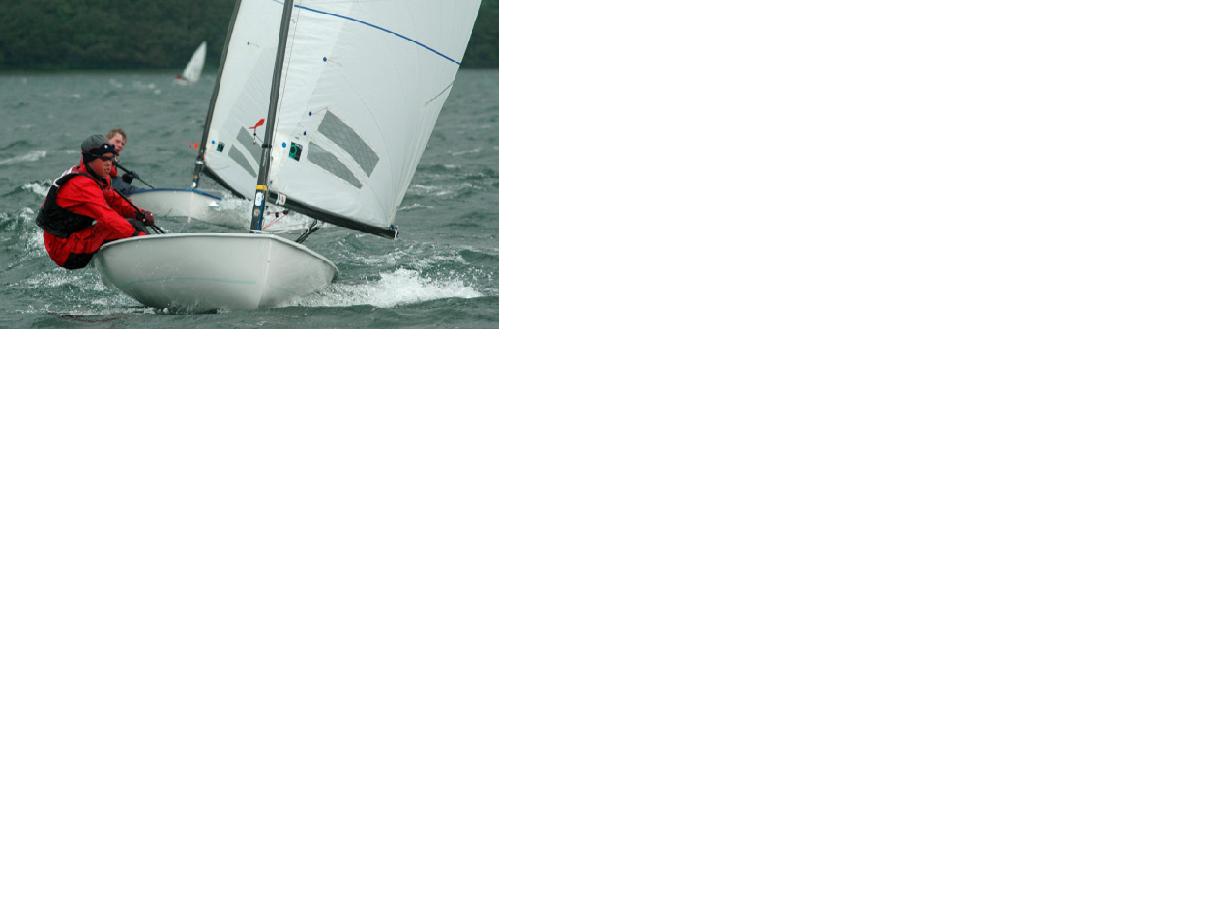 Europe Dinghy arriving at the upwind mark